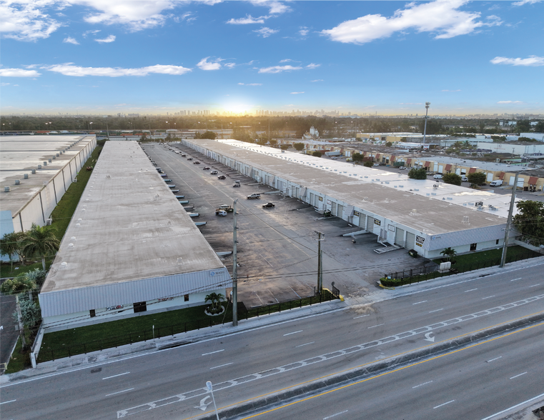 Primary Photo Of 5551-5595 NW 72nd Ave, Miami Warehouse For Lease
