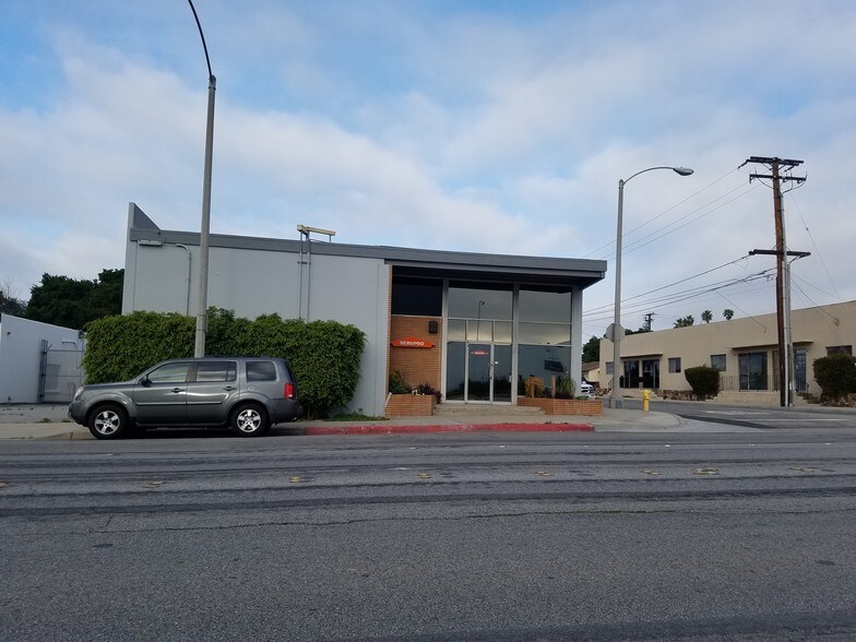 More Photos Of 1301 S Shamrock Ave, Monrovia Manufacturing For Sale