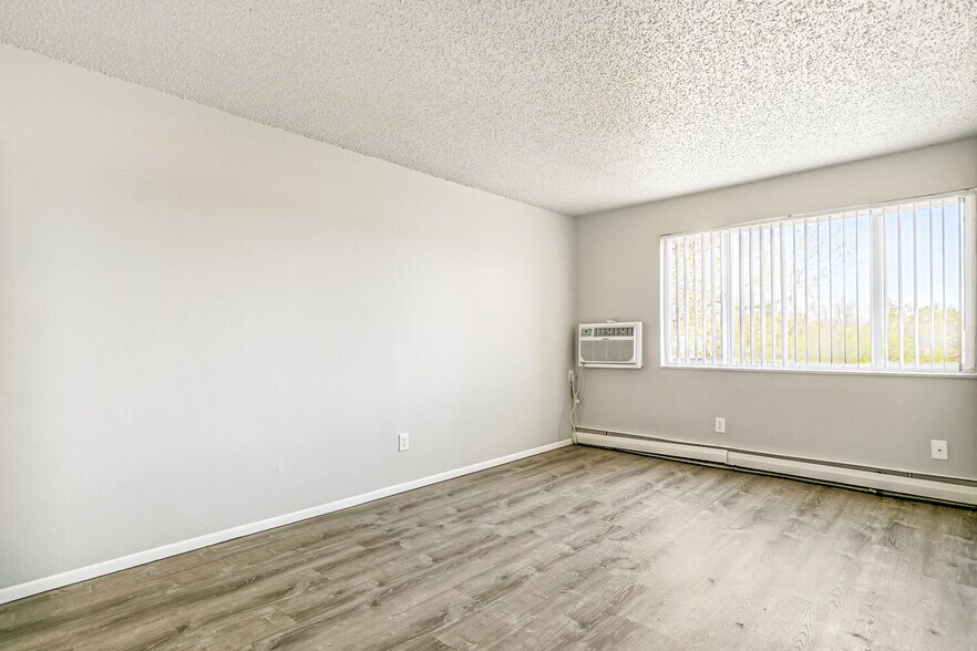 More Photos Of 2475-2503 Hancock Expy, Colorado Springs Apartments For Sale