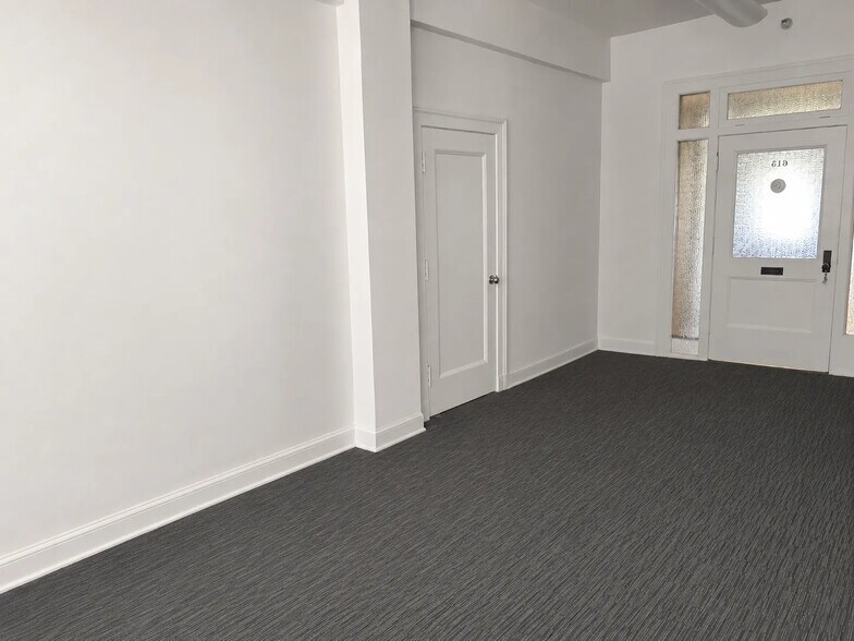 More Photos Of 16-18 N Marengo Ave, Pasadena Office For Lease