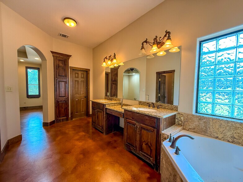 More Photos Of 1682 FM 980 Rd, Huntsville Land For Sale