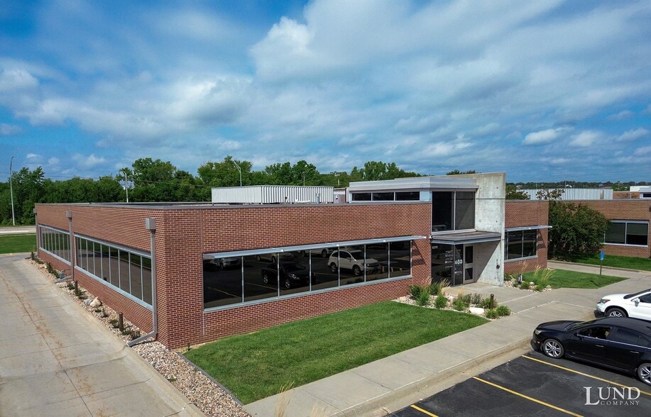 Primary Photo Of 10791 S 72nd St, Papillion Office For Sale