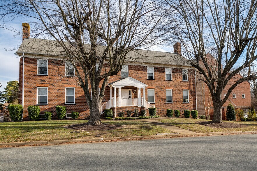 More Photos Of 7300 Hanover Green Dr, Mechanicsville Office For Sale