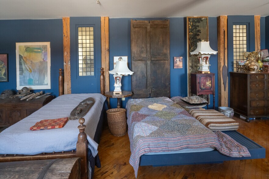 More Photos Of 230-234 Ferry St, Easton Loft Creative Space For Sale