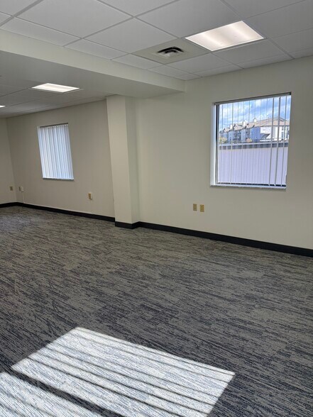 More Photos Of 1738 N Highland Rd, Pittsburgh Office For Sale