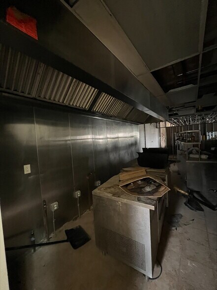 More Photos Of 47 Tennent Rd, Morganville Restaurant For Sale