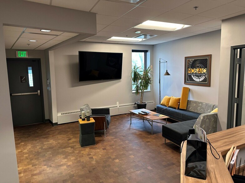 More Photos Of 709 Clay St, Fort Wayne Office Residential For Sale