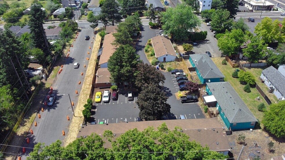 More Photos Of 2630 SE 136th Ave, Portland Apartments For Sale