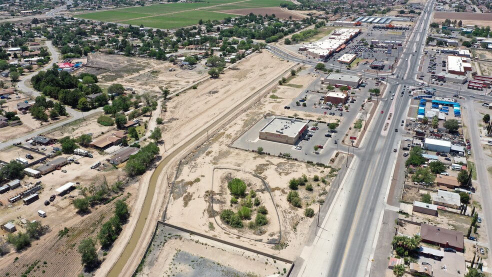 More Photos Of SEC Horizon & North Loop, Socorro Land For Sale