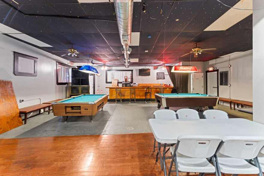 More Photos Of 811 Dixwell Ave, Hamden Flex For Sale