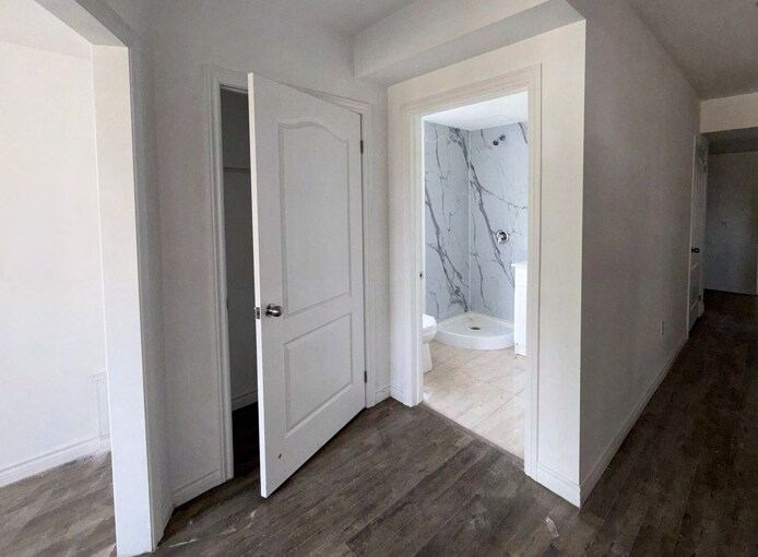 More Photos Of 2700 Mewburn Rd, Niagara Falls Apartments For Sale