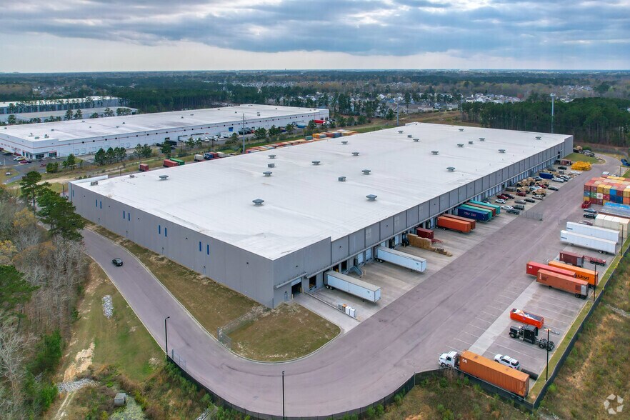 More Photos Of 1023-1025 Northpointe Industrial Blvd, Hanahan Warehouse For Lease