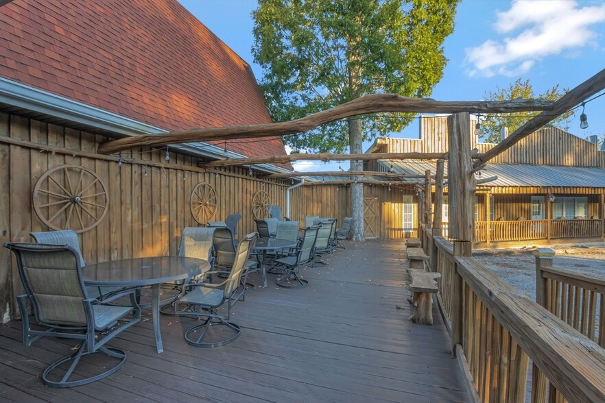 More Photos Of 11845 US 41 St, Monteagle Trailer Camper Park For Sale