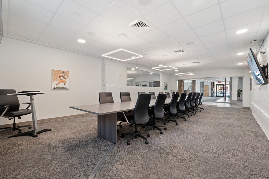 More Photos Of 900 Sarah St, Pittsburgh Coworking Space