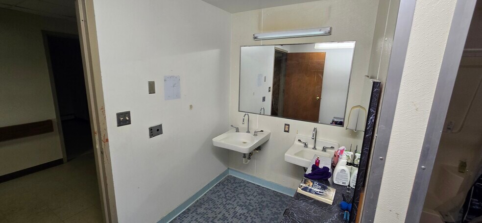 More Photos Of 2876 230th St, Sidney Assisted Living For Sale