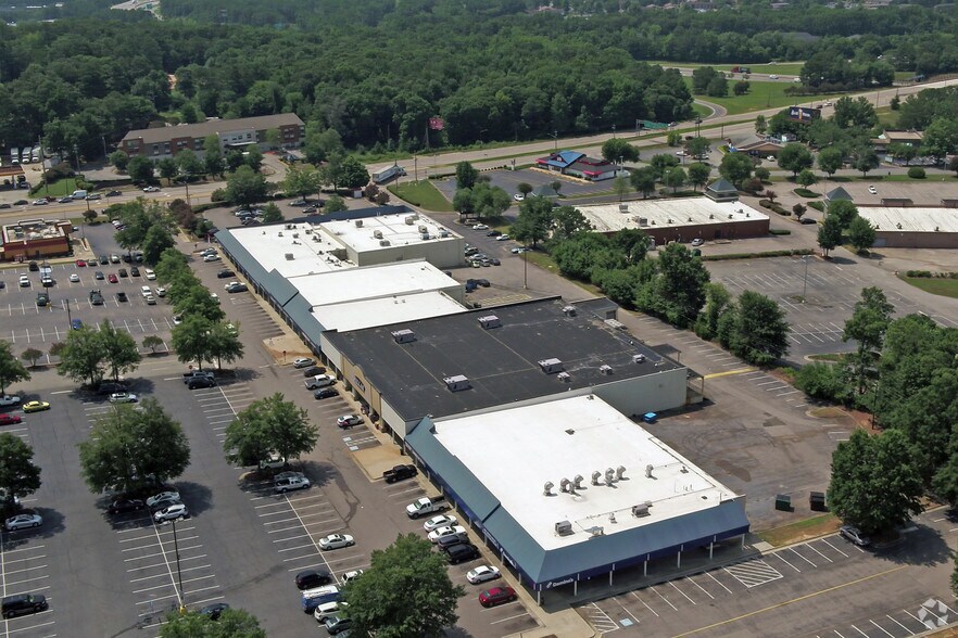 More Photos Of 3615-3677 New Bern Ave, Raleigh Storefront For Lease