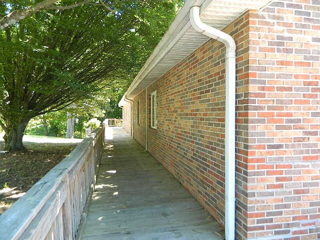 More Photos Of 1046 Terrace Dr, Marion Flex For Sale