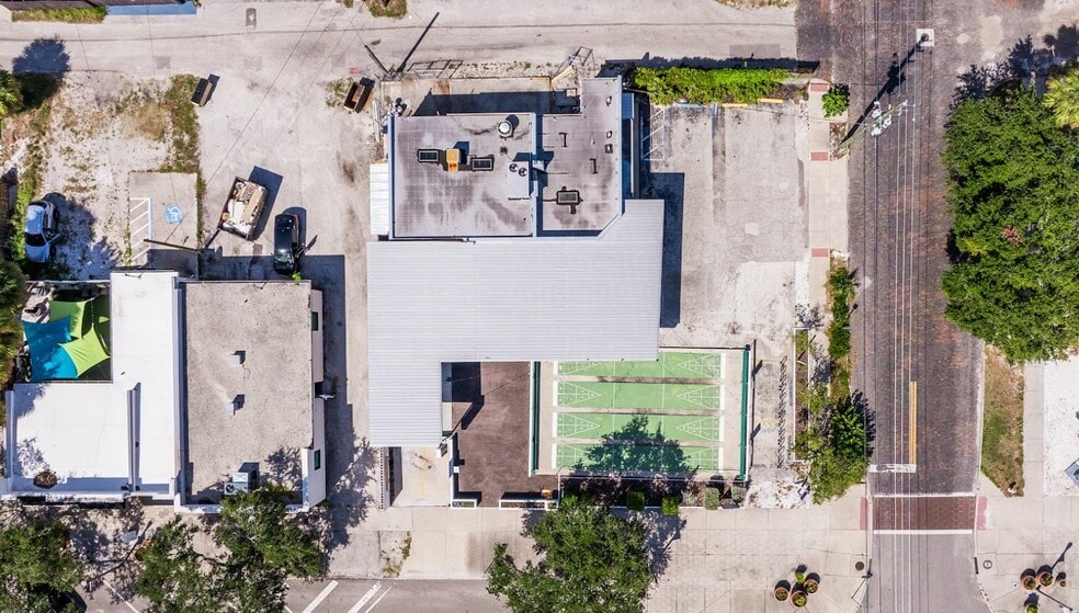 More Photos Of 2601 Central Ave, Saint Petersburg Restaurant For Lease