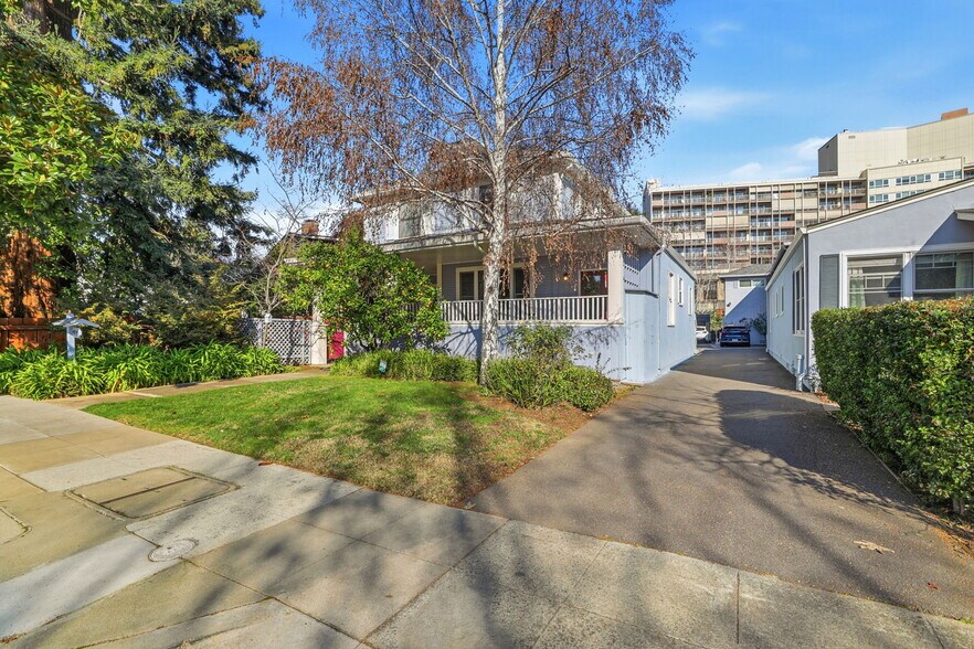 More Photos Of 809--823 Cowper St, Palo Alto Apartments For Sale