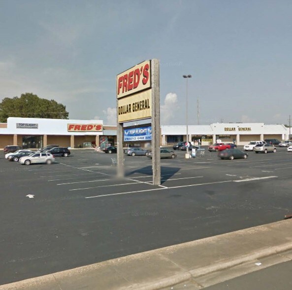 Primary Photo Of 1227 Cherokee Rd, Alexander City Freestanding For Lease