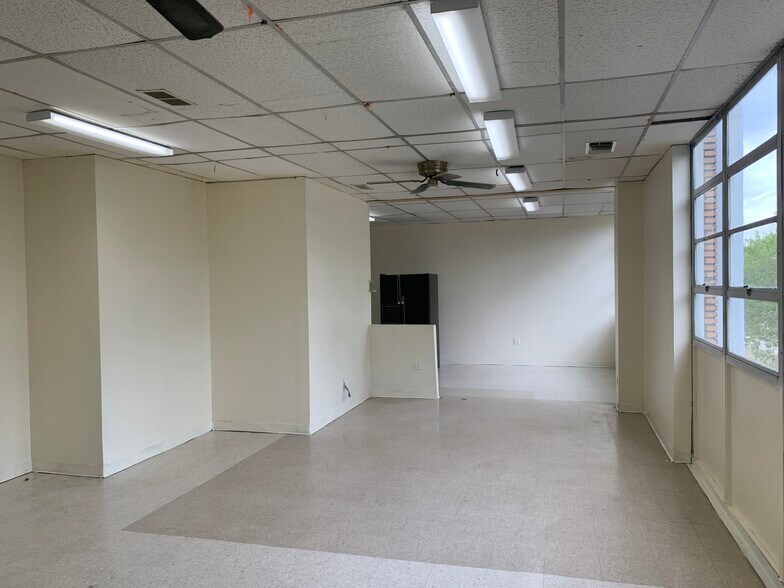 More Photos Of 4611 San Pedro, San Antonio Religious Facility For Sale