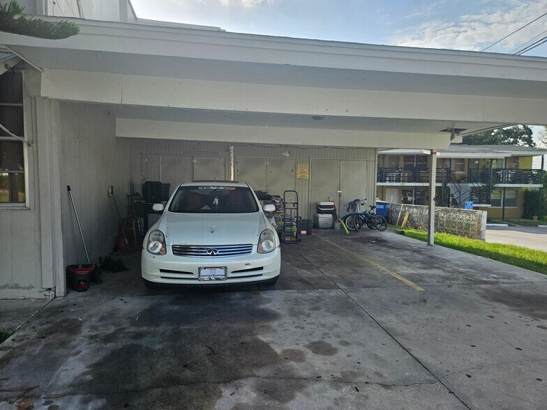 More Photos Of 1267 Franklin St, Clearwater Apartments For Sale