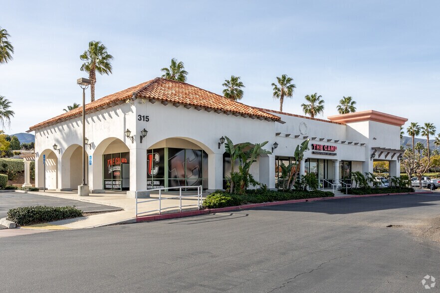 More Photos Of 315-487 Magnolia Ave, Corona Unknown For Lease