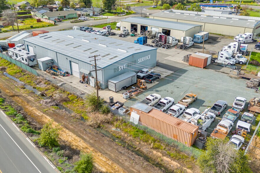 Primary Photo Of 25533 N Highway 99, Acampo Service For Sale