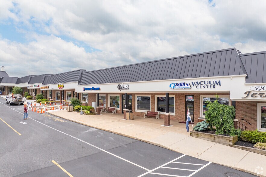 More Photos Of 270 Main St, Harleysville Unknown For Lease