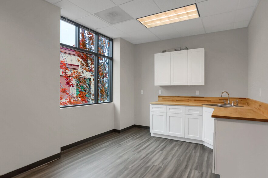 More Photos Of 9224 Teddy Ln, Lone Tree Medical For Sale