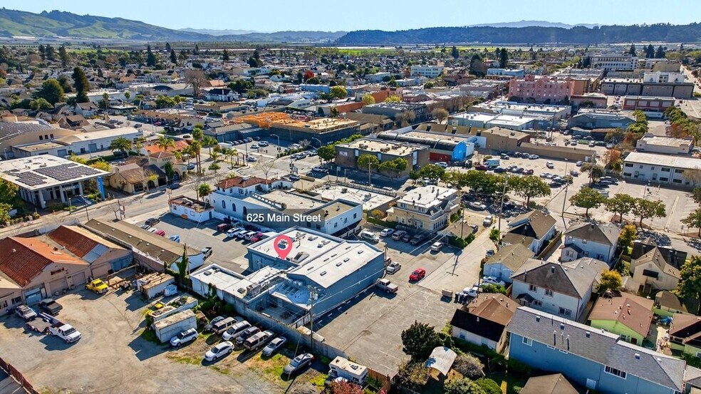 More Photos Of 625 Main St, Watsonville Freestanding For Sale