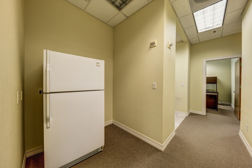 More Photos Of 1001 Long Prairie Rd, Flower Mound Medical For Sale