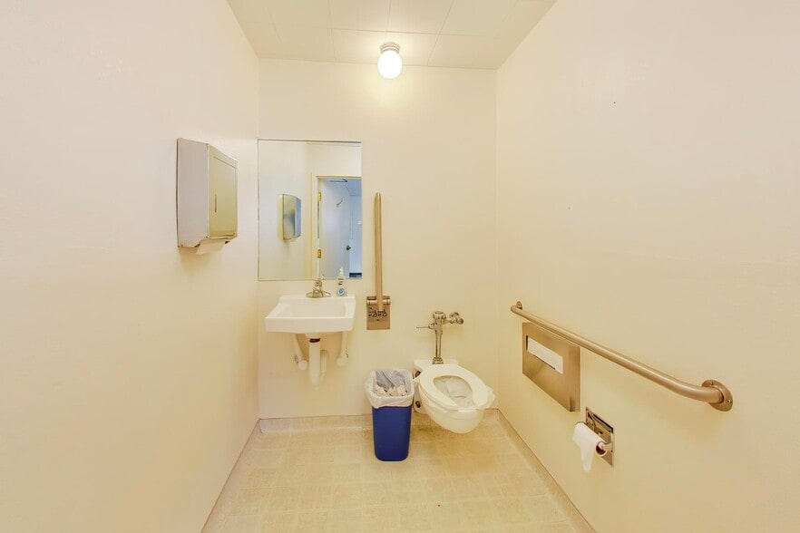 More Photos Of 345 W Portal Ave, San Francisco Medical For Lease