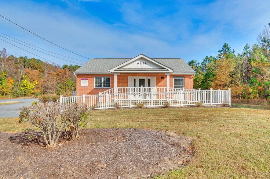 Primary Photo Of 9279 Kings Hwy, King George Loft Creative Space For Sale