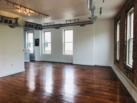 More Photos Of 3913-3915 Eastern Ave, Cincinnati Storefront Retail Office For Lease