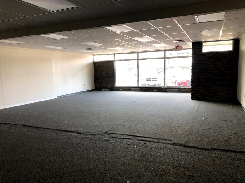 More Photos Of 195-209 Cottage Grove Rd, Madison Storefront For Lease