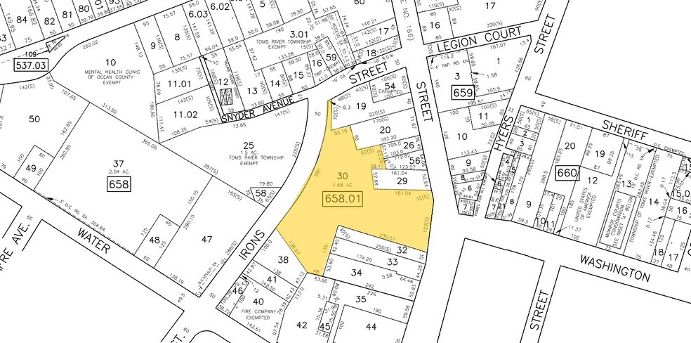 More Photos Of 40 Main St, Toms River Freestanding For Lease