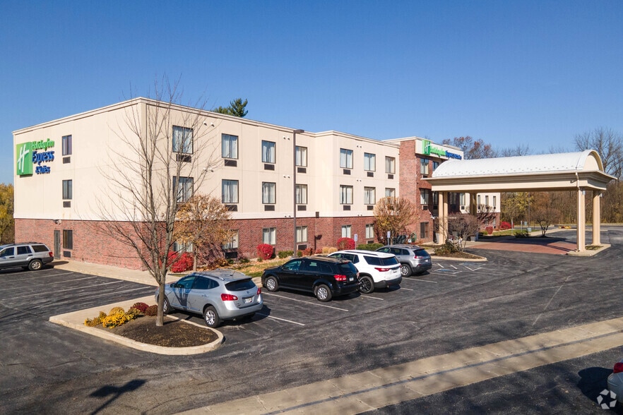 Primary Photo Of 1251 Silhavy Rd, Valparaiso Hotel For Sale