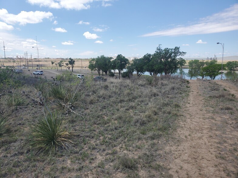 More Photos Of 2610 Cesar E. Chavez dr, Lubbock Land For Sale