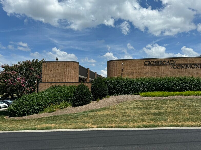 More Photos Of 9051 Executive Park Dr, Knoxville Office For Lease