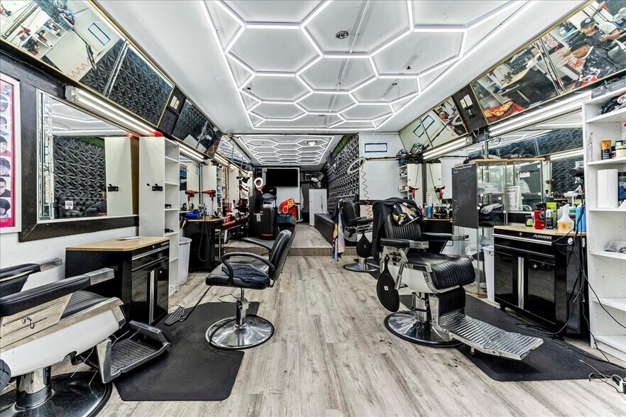 More Photos Of , Philadelphia General Retail For Sale