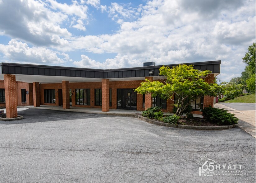 Primary Photo Of 235 Mill St, Hagerstown Medical For Sale
