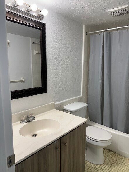 More Photos Of 1830 S Palmetto Ave, Daytona Beach Apartments For Sale