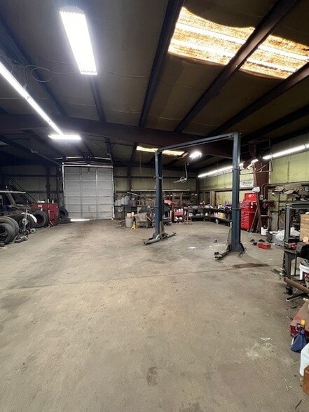 More Photos Of 736 US-52 Hwy, Wadesboro Industrial For Sale