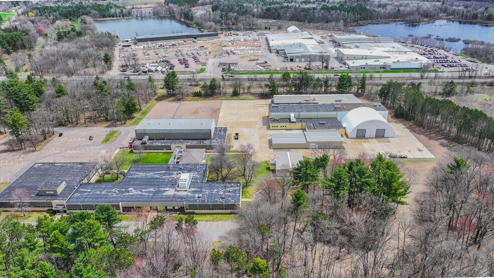 More Photos Of 301 W Military Rd, Rothschild Warehouse For Lease