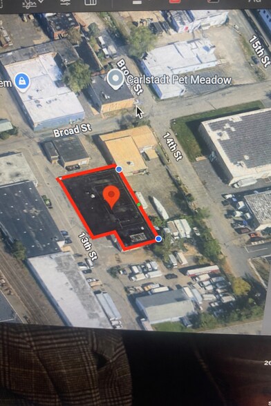 More Photos Of 335 13th St, Carlstadt Manufacturing For Lease