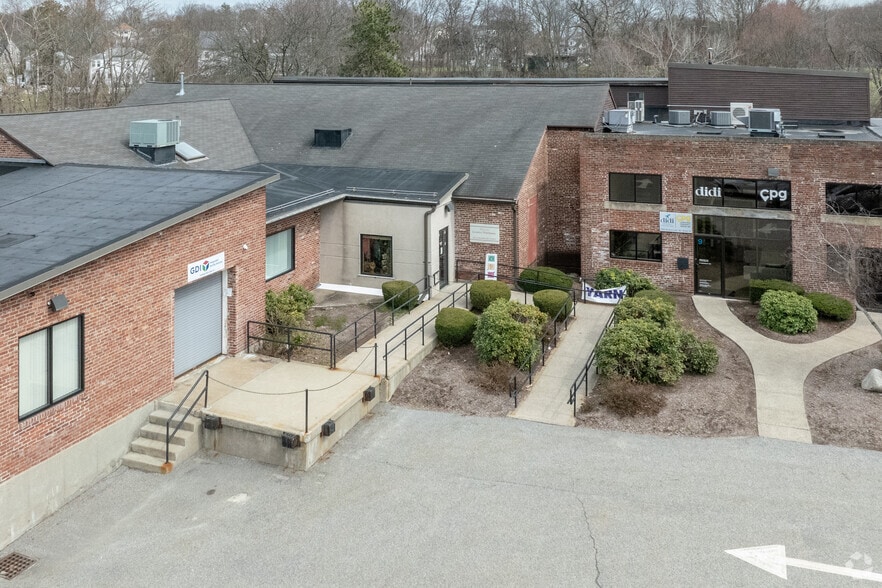 More Photos Of 220 Reservoir St, Needham Office For Lease