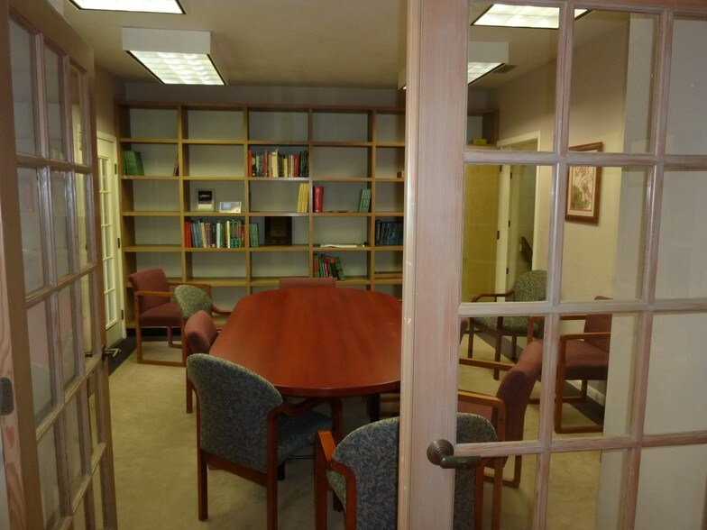 More Photos Of 1034 NW 57th St, Gainesville Medical For Lease