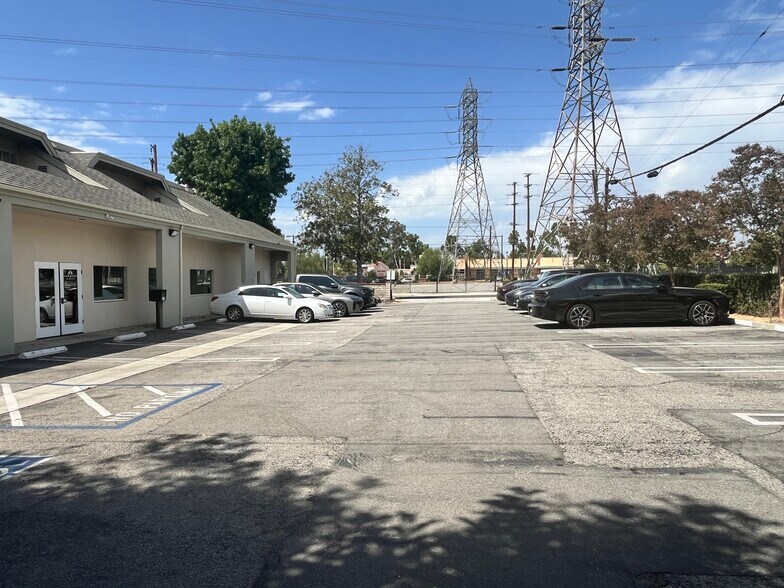 More Photos Of 36 S Kinneloa Ave, Pasadena Office For Lease