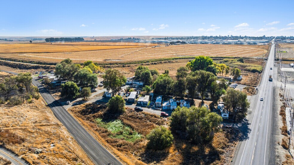 Primary Photo Of 6993 SE Road U, Warden Manufactured Housing Mobile Home Park For Sale